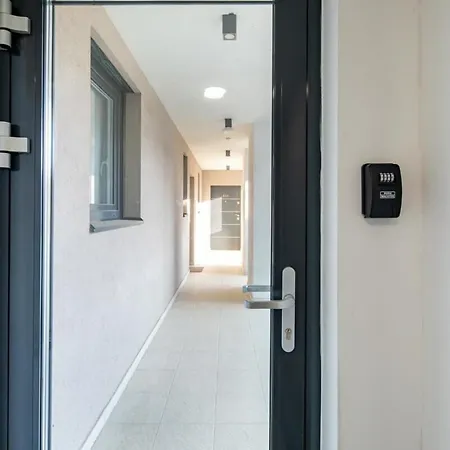 Cute With Balcony 公寓 布达佩斯